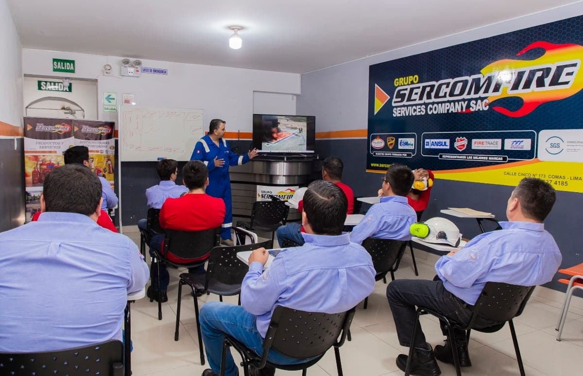 Capacitacion especializada de Grupo Sercom